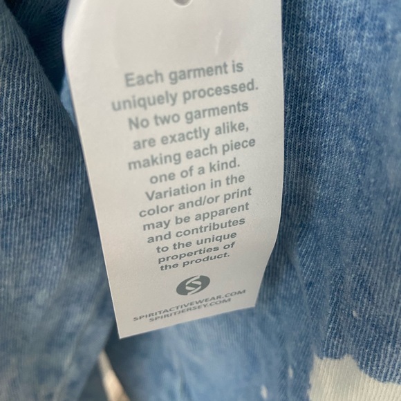 NWT Disney World Spirit Jersey! - Picture 8 of 10